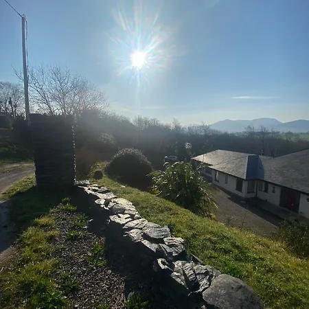 Сasa de vacaciones Ring Of Kerry 4 Bedroom House With Private Garden, Table Tennis *