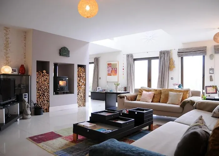 Ring Of Kerry 4 Bedroom House With Private Garden, Table Tennis * Killarney